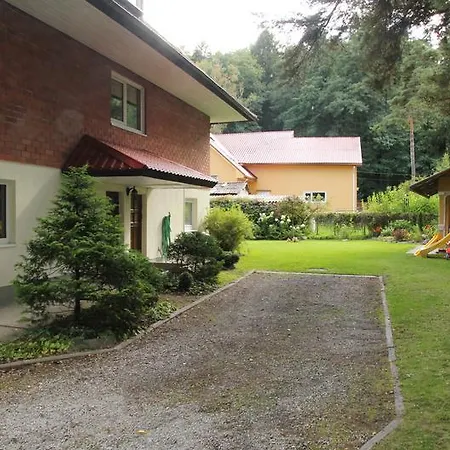 Homestay Tiigi *