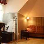 Tiigi Homestay
