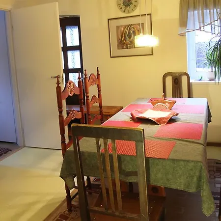 Homestay Tiigi *